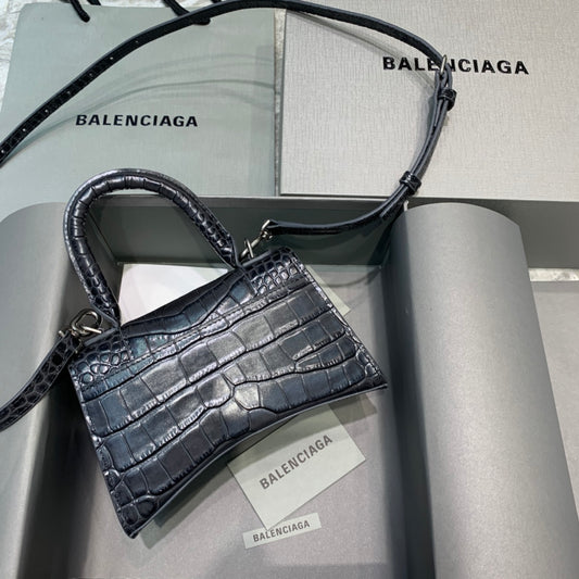 Balenciaga Black Crocodile Leather Look Large Tote with Silver Accents – Bold and Luxurious