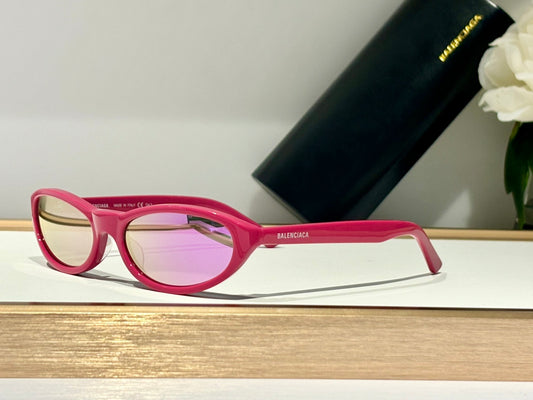 Balenciaga Retro Chic Neo Round Sunglasses - Pink