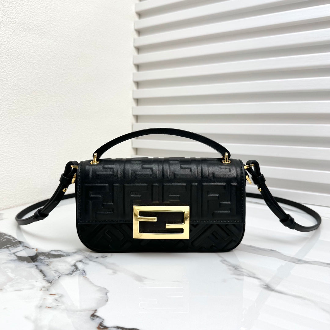 Fendi Black Small Handbag – Classic Luxury in a Petite Form