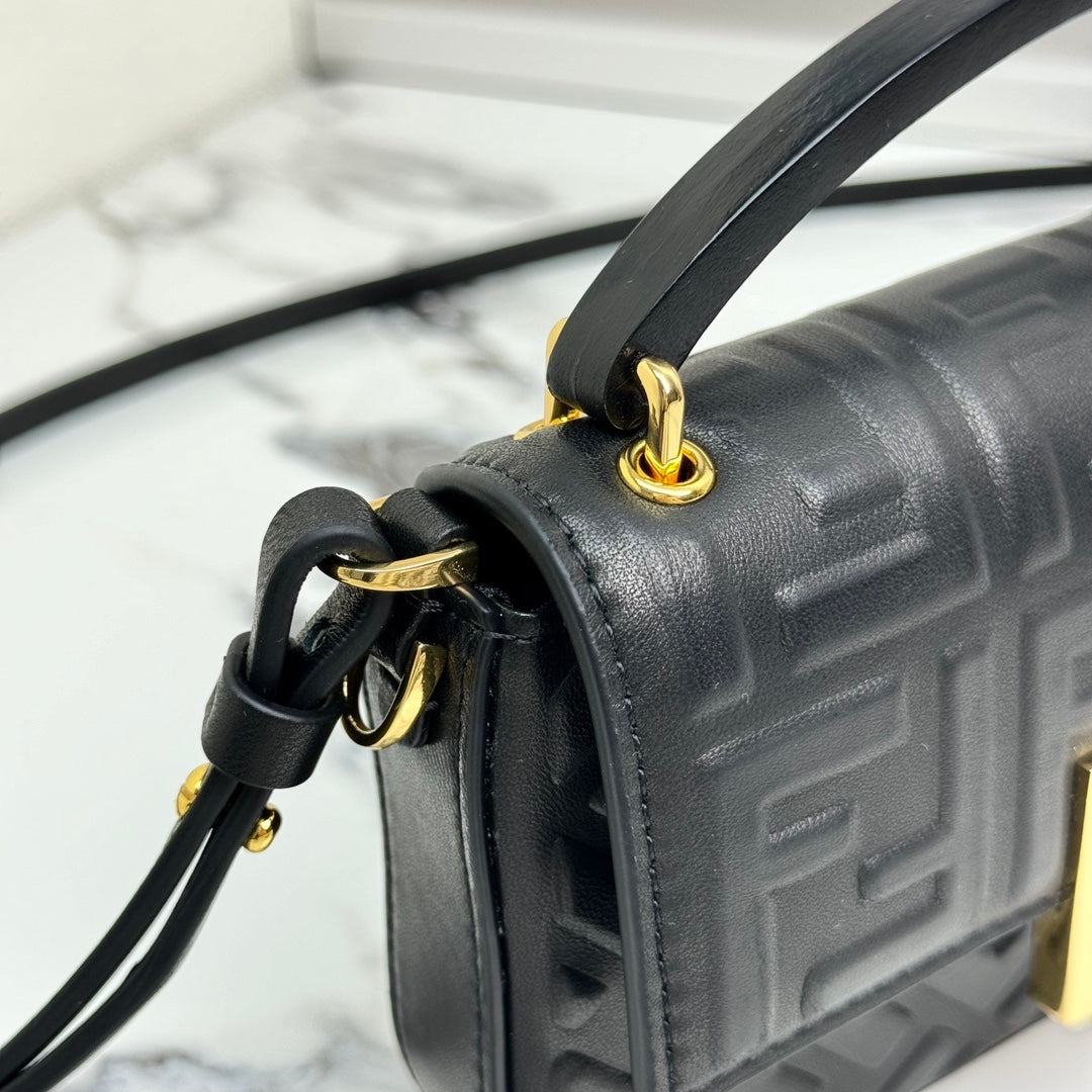 Fendi Black Small Handbag – Classic Luxury in a Petite Form