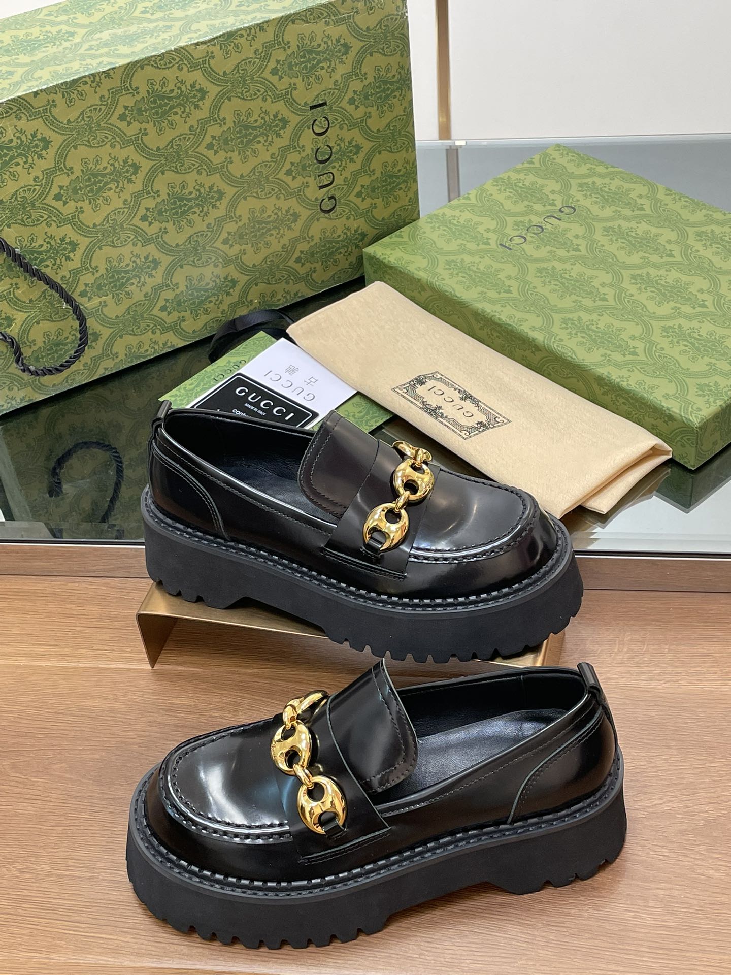 GG Black Men's Shoes – Timeless Style and Unmatched Comfort