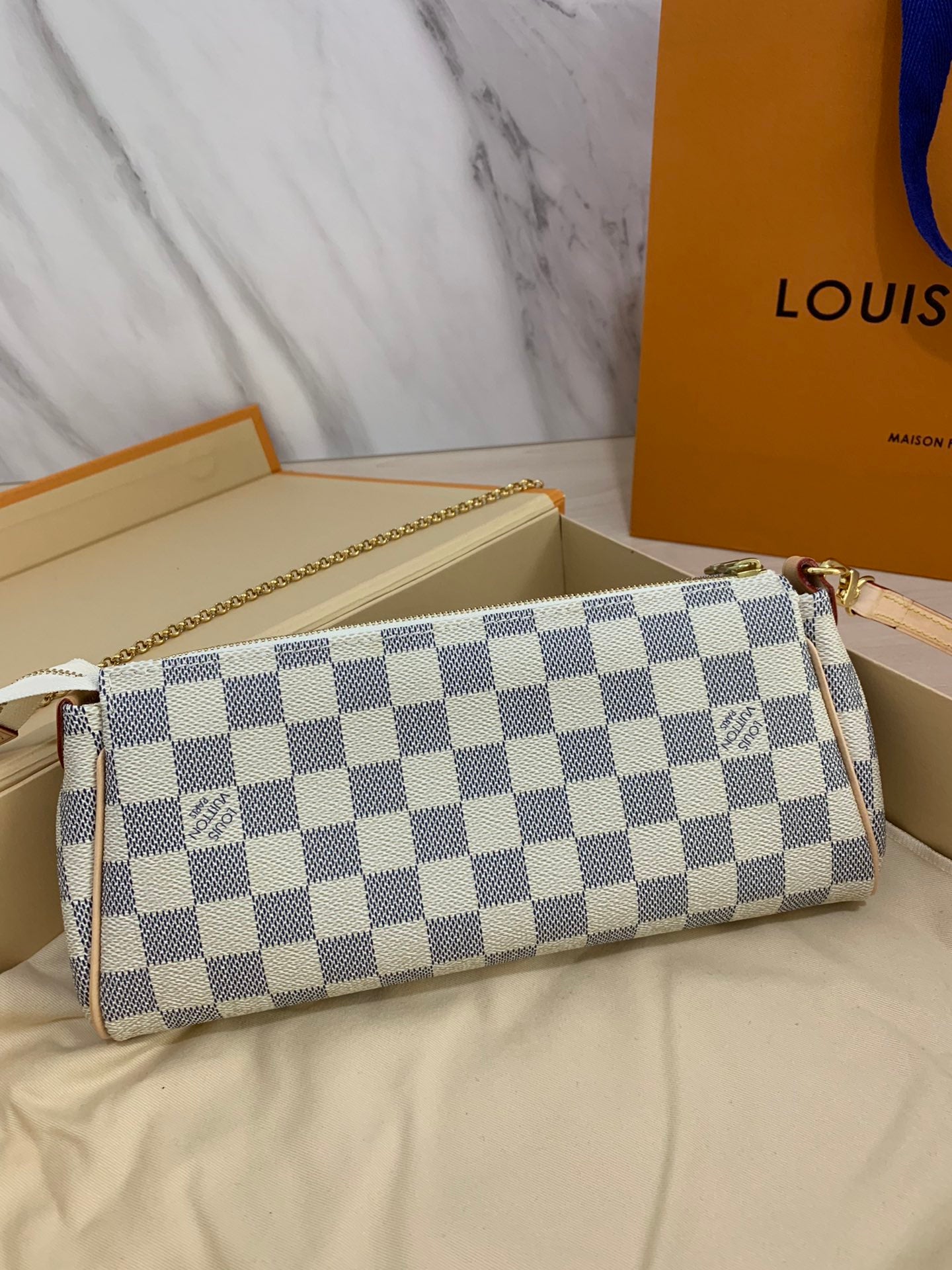 LV Monogram Small Shoulder Bag – Timeless Elegance in a Compact Size