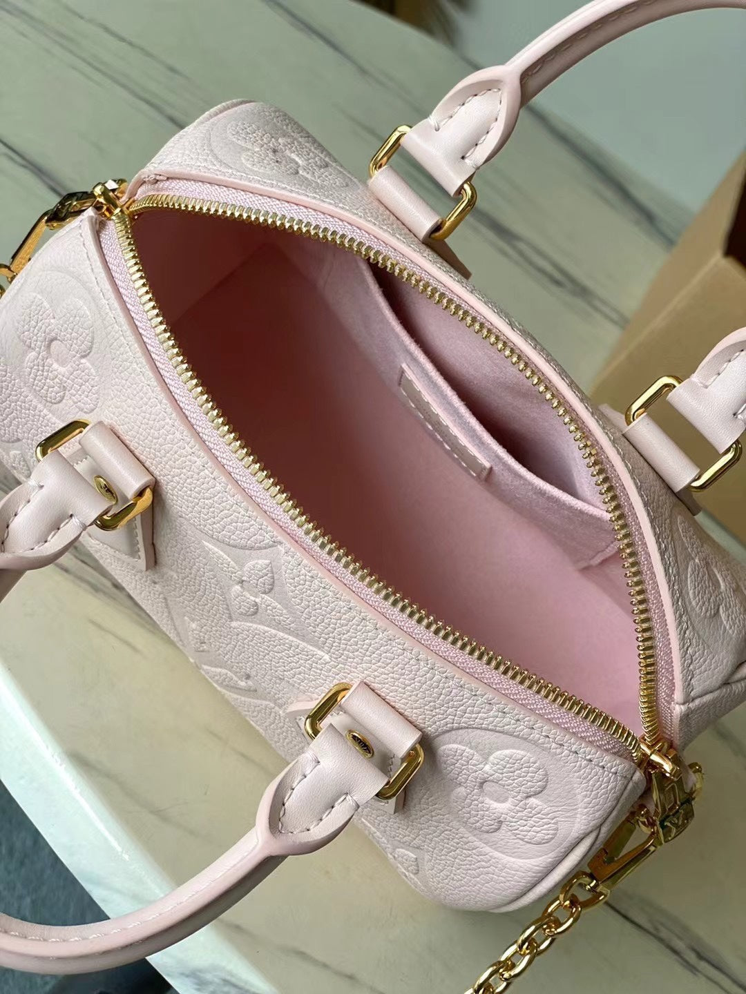 LV Pink Kids Speedy Bag – Adorable and Trendy for Little Fashionistas
