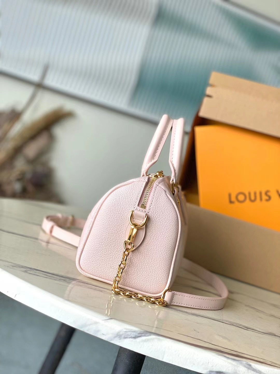 LV Pink Kids Speedy Bag – Adorable and Trendy for Little Fashionistas